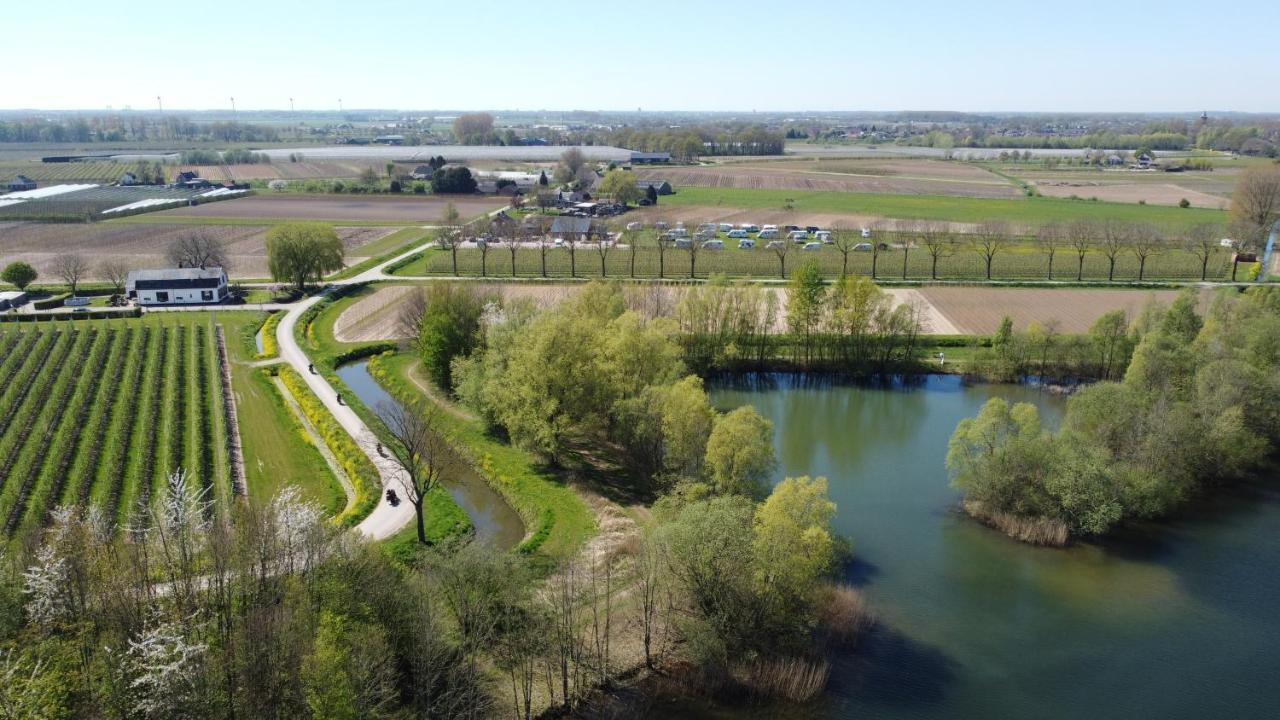 Hotel Pipowagen Paarse Opal Lienden Exteriér fotografie
